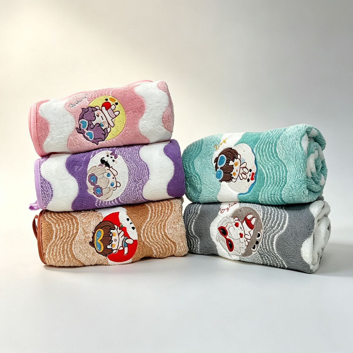 Embroidery Love - ผ้าเช็ดมือขนแกะลายการ์ตูน Anime Love and Deepspace น่ารัก