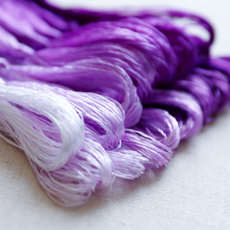 Embroidery Service - ไหมปักลายซูโจว 20 เมตร 8 สี แต่ละสีมี