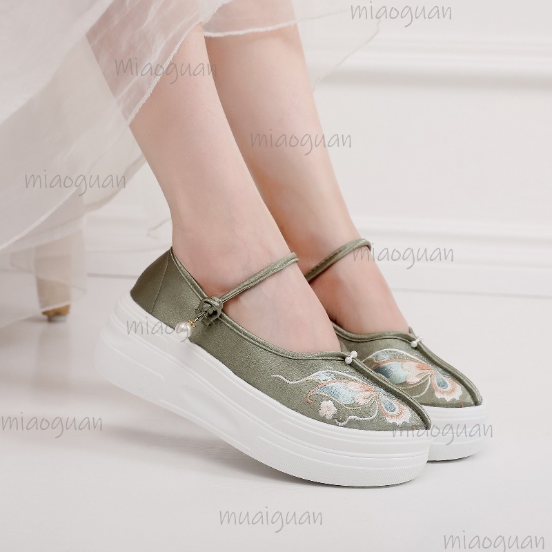 รองเท้าส้นหนาสไตล์จีนสำหรับผู้ - Embroidery Style บทวิจารณ์และราคา