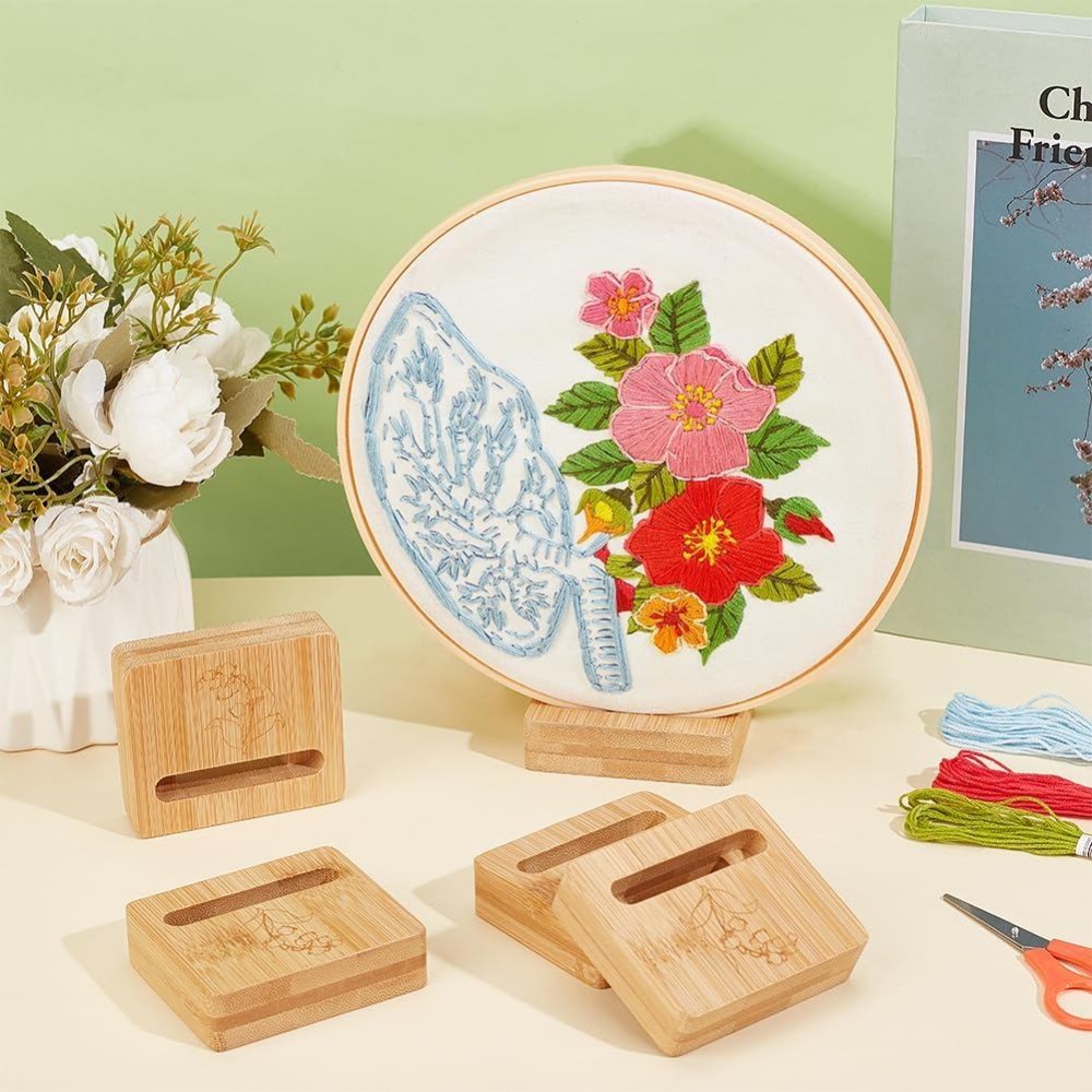ขาตั้งไม้สำหรับแสดงห่วงปักลาย  - Embroidery Hoop Stand บทวิจารณ์และราคา