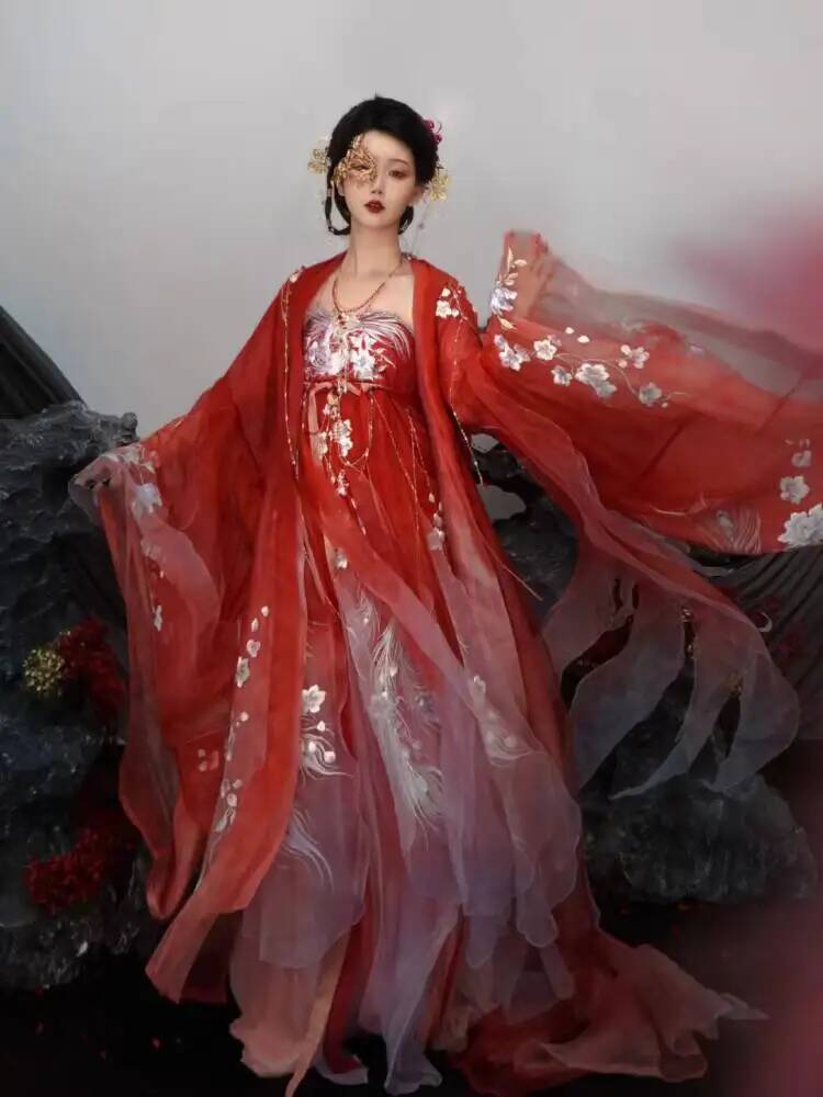 ชุดฮันฟูผู้หญิง ปักลายหนัก หรู - Embroidery Set บทวิจารณ์และราคา