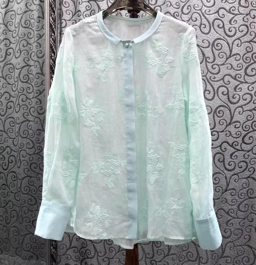 เสื้อเชิ้ตแฟชั่นคุณภาพสูงสไตล์ - Embroidery Yellow Flower บทวิจารณ์และราคา